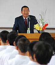 古賀さん