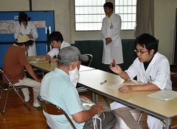 安定ヨウ素剤の配布訓練