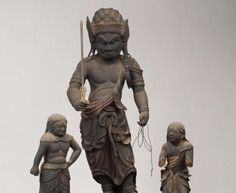 観音寺所蔵、9世紀の不動明王立像を福知山市文化財指定