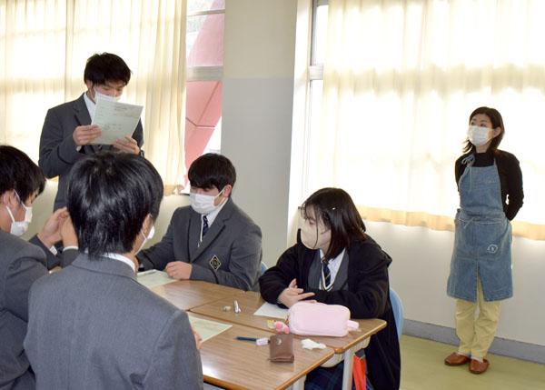 成美高生と山城屋茶舗店がコラボ商品開発　抹茶モカとわらび餅