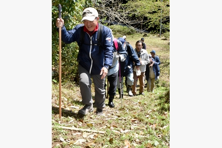 九鬼水軍由来の石仏巡り　千歳山観音道を歴史散歩