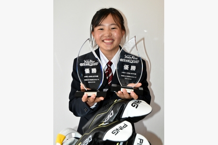 ゴルフ全国大会で2回目の優勝　日新中1年・大槻さん