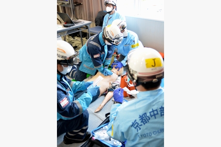 京都府北・中部6消防本部が救急の合同訓練