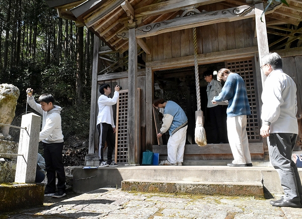 古里の歴史を後世に　三和町川合地区で村史