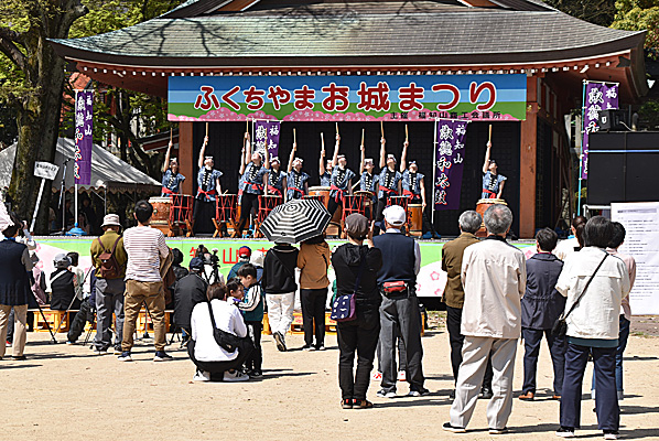 明智光秀ゆかりの地「福知山お城まつり」開催　多くの人でにぎわう