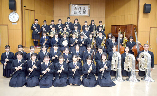 日本管楽合奏コンテスト初出場  一体感ある演奏で入賞めざす　共栄高吹奏楽部