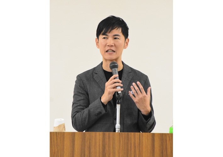地域政党の重要性説く　石丸伸二さんが講演