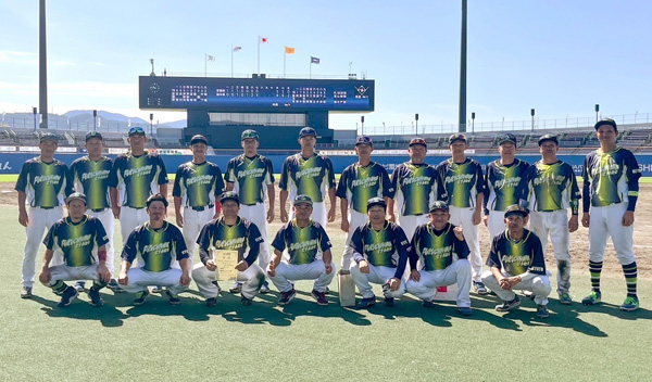 40歳以上の軟式野球大会 福知山スターズが過去最高の3位に入賞