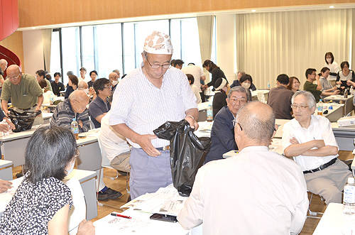 命つなぐ3日間の備蓄は？　大規模災害の備えを考える　市民交流プラザで