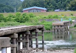 早期復旧が求められている在田橋