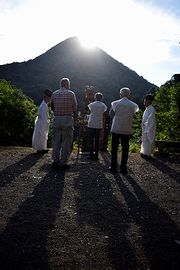 日室嶽山頂付近に沈む太陽