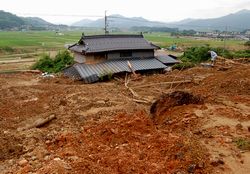 住民は現地で途方に暮れた