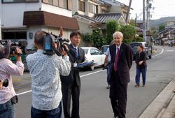 福知山を訪れた下村さん